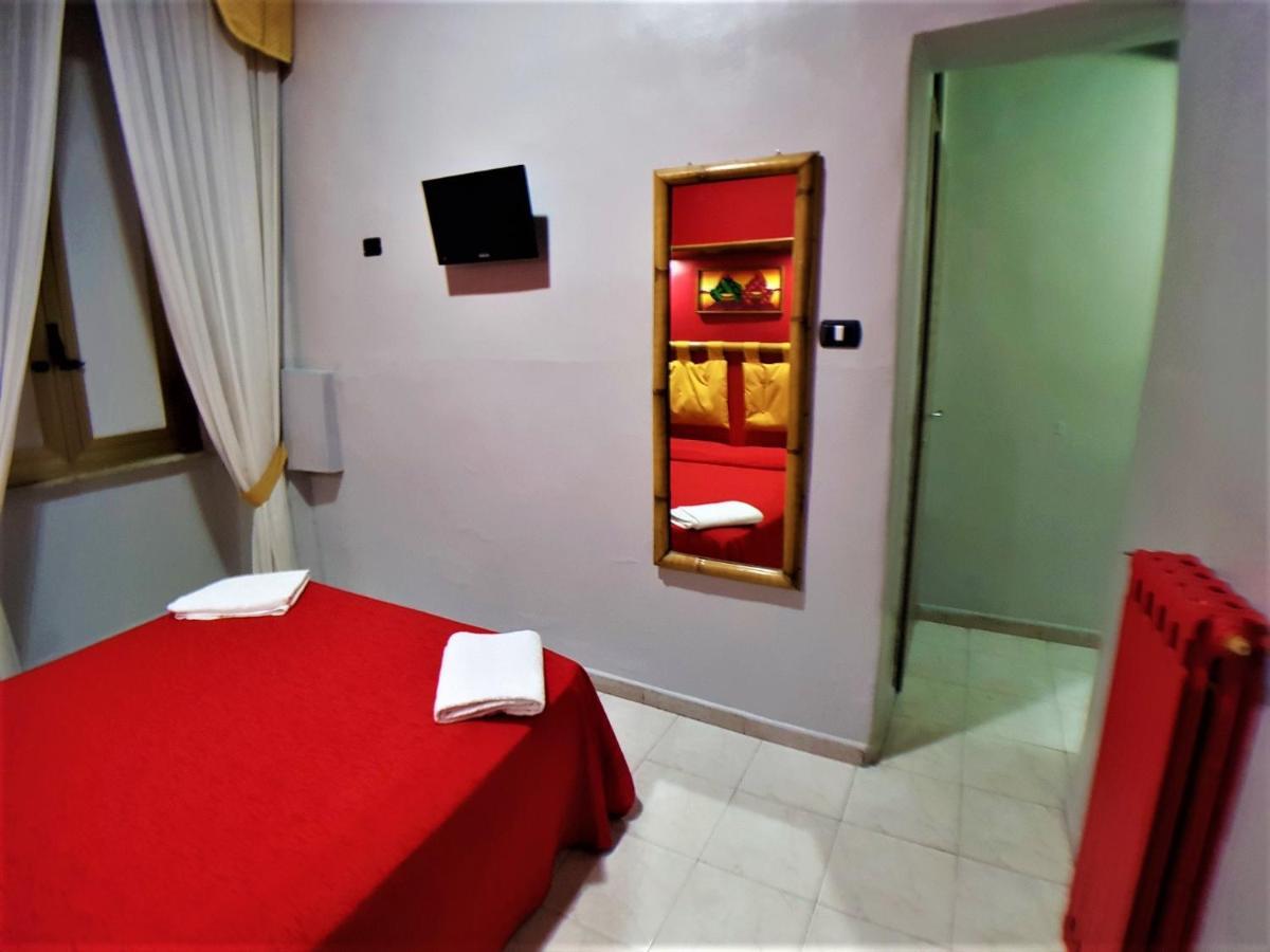 Hotel Ginevra Νάπολη Εξωτερικό φωτογραφία