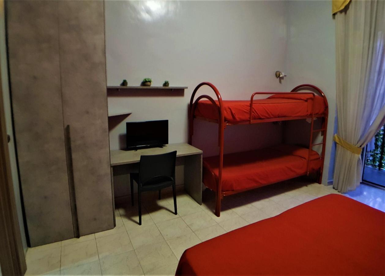Hotel Ginevra Νάπολη Εξωτερικό φωτογραφία