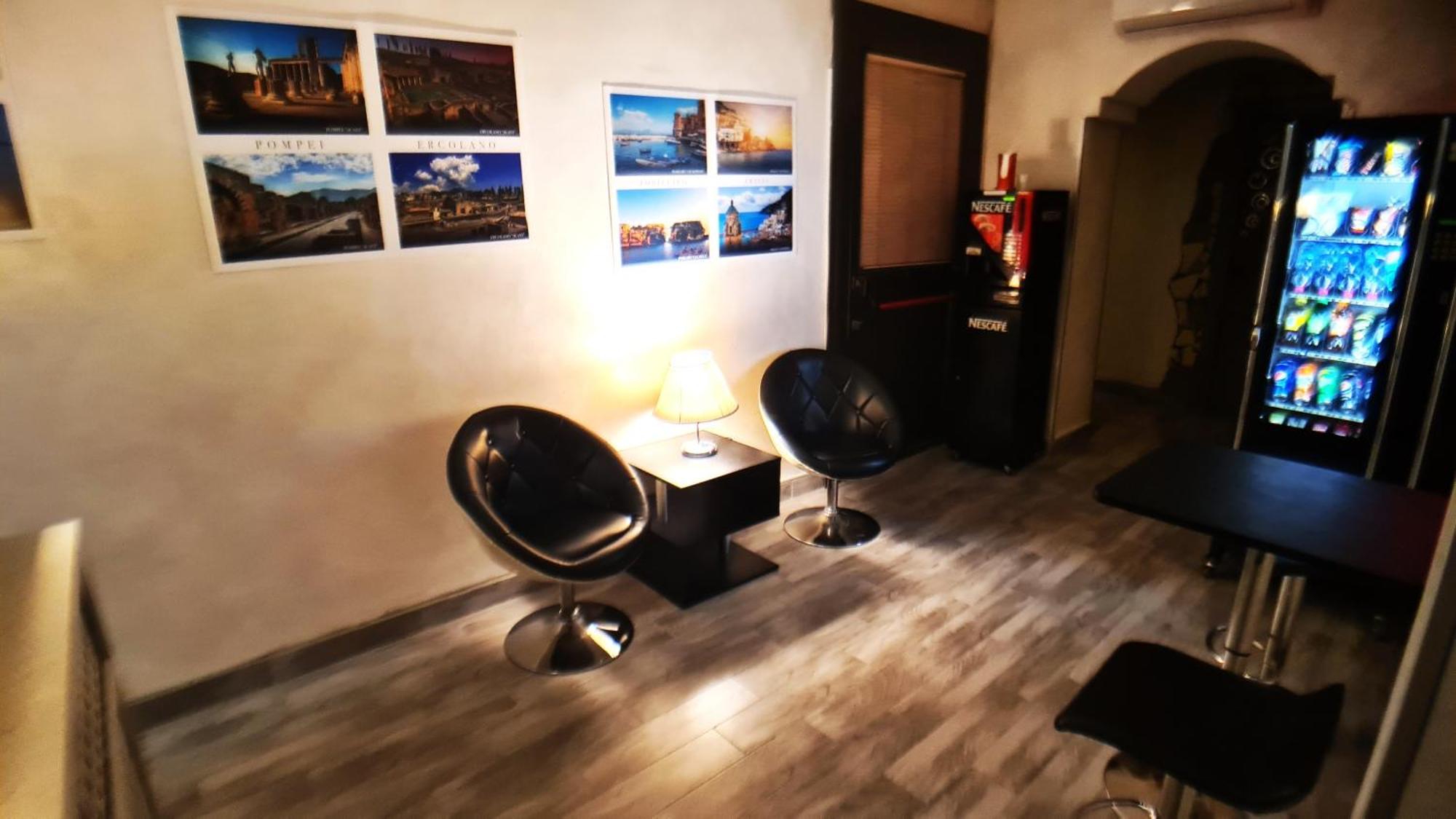 Hotel Ginevra Νάπολη Εξωτερικό φωτογραφία