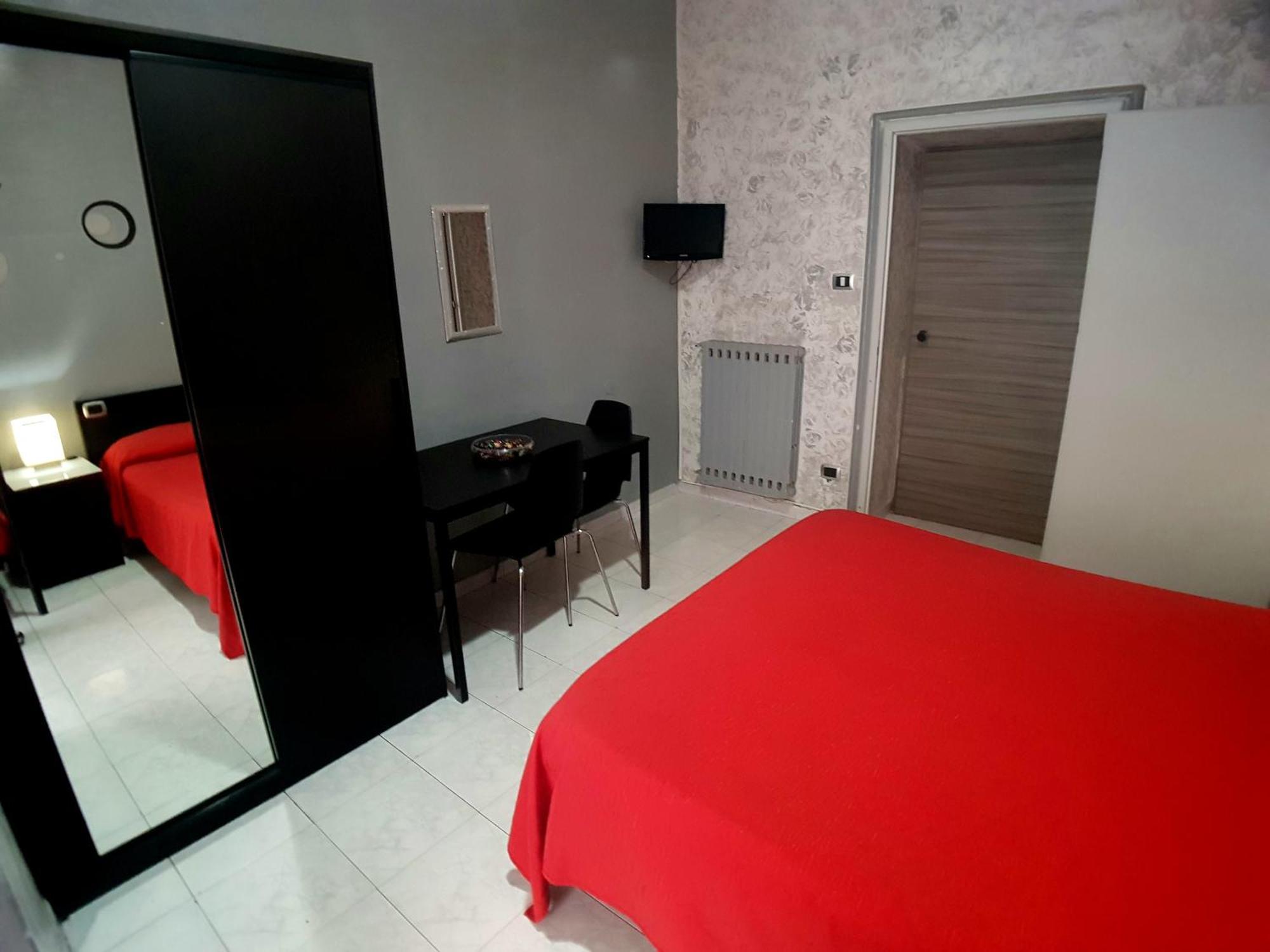 Hotel Ginevra Νάπολη Εξωτερικό φωτογραφία